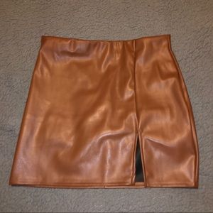 Leather brown skirt